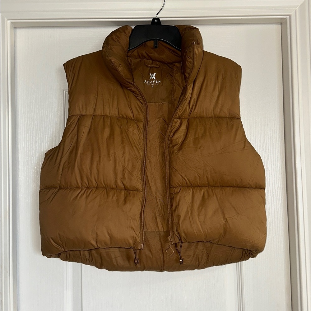 Cropped Camel Colored Puffer Cozy Winter Vest - Picture 6 of 7